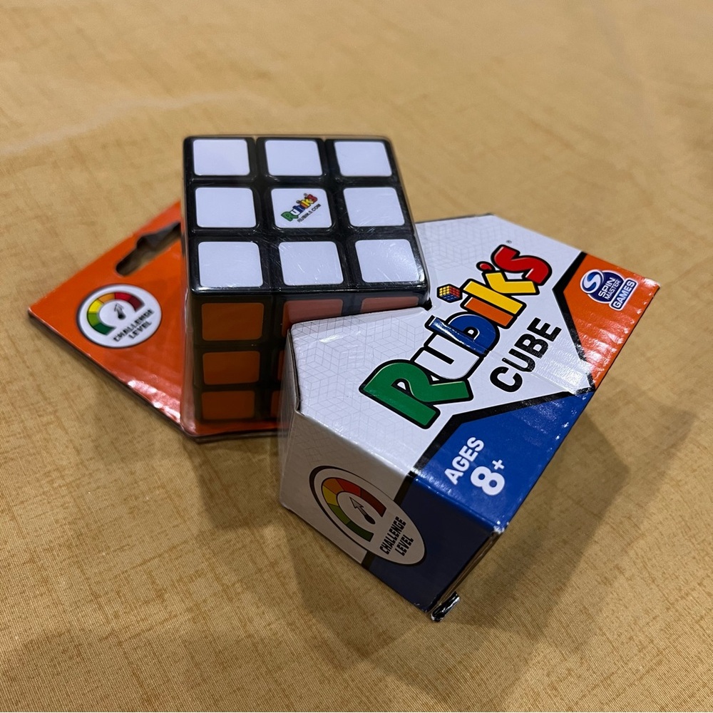 New The Original Classic Spin Master 3x3 RUBIK’S CUBE